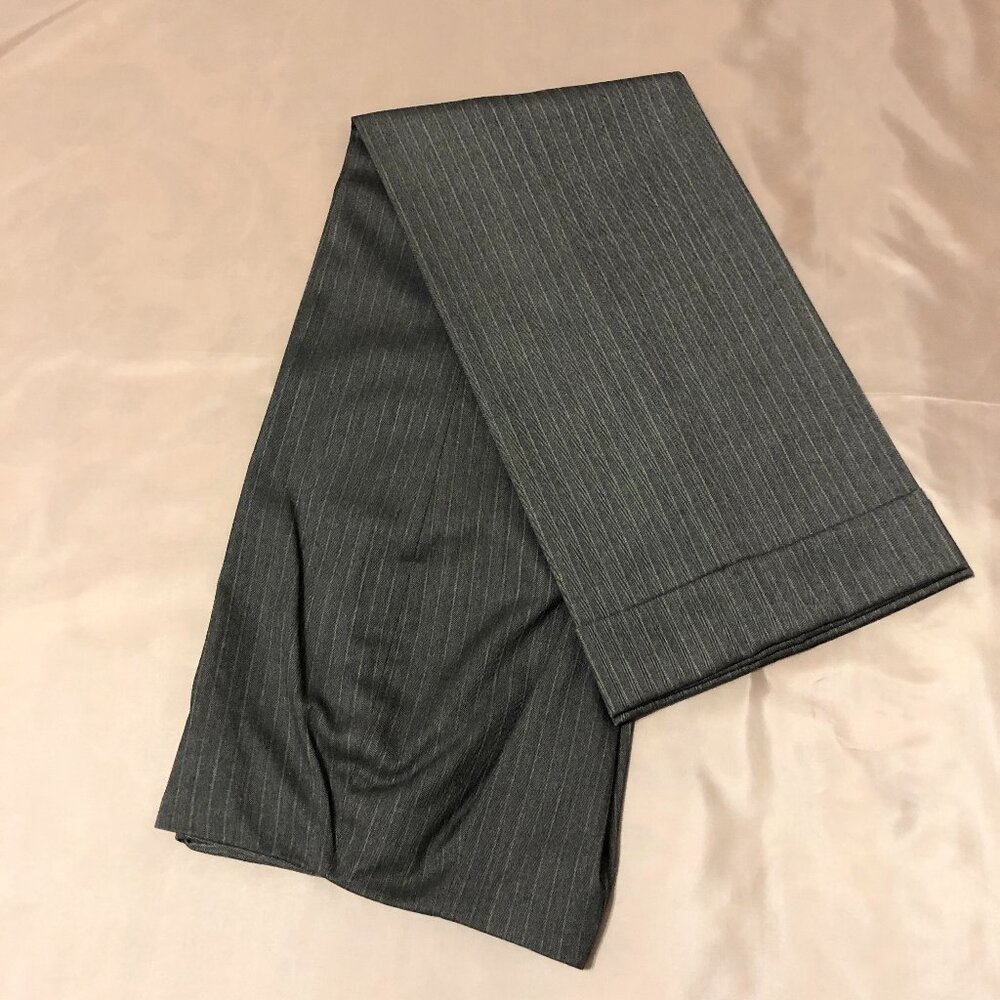 Melanie Lyne Gray Pinstripe Dress Pants